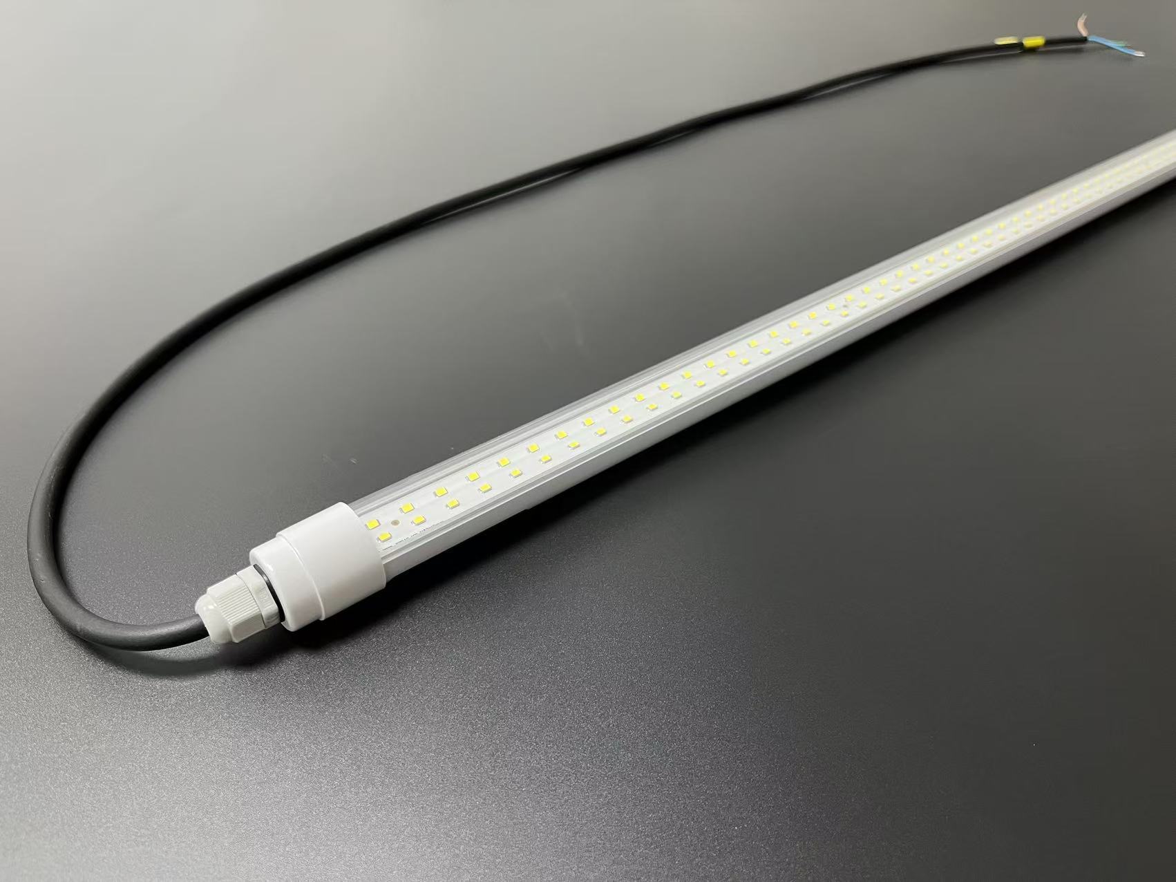 屋外直管ランプ